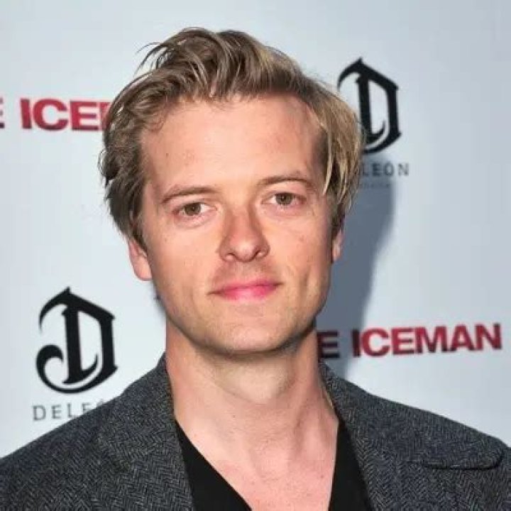 Adam Campbell Net Worth