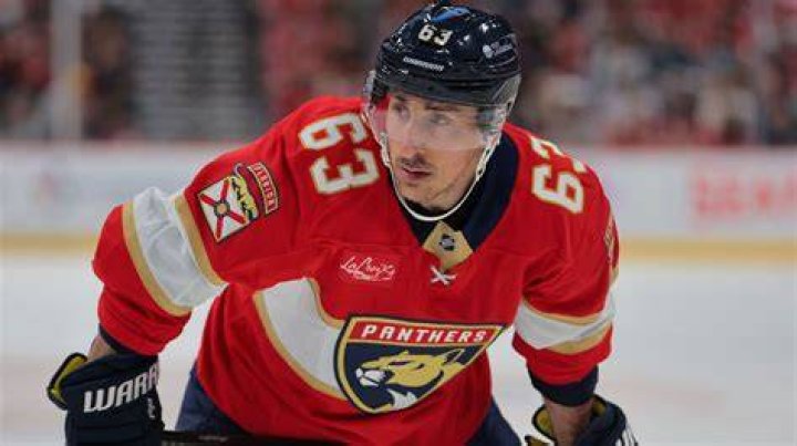 Lynn Marchand: Who is Brad Marchand's mother? 1 Brad Marchand